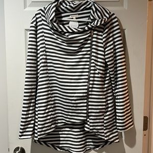 Womens Adorable Zip